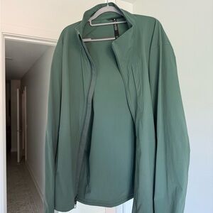 Lululemon Athletica Green Windbreaker Jacket